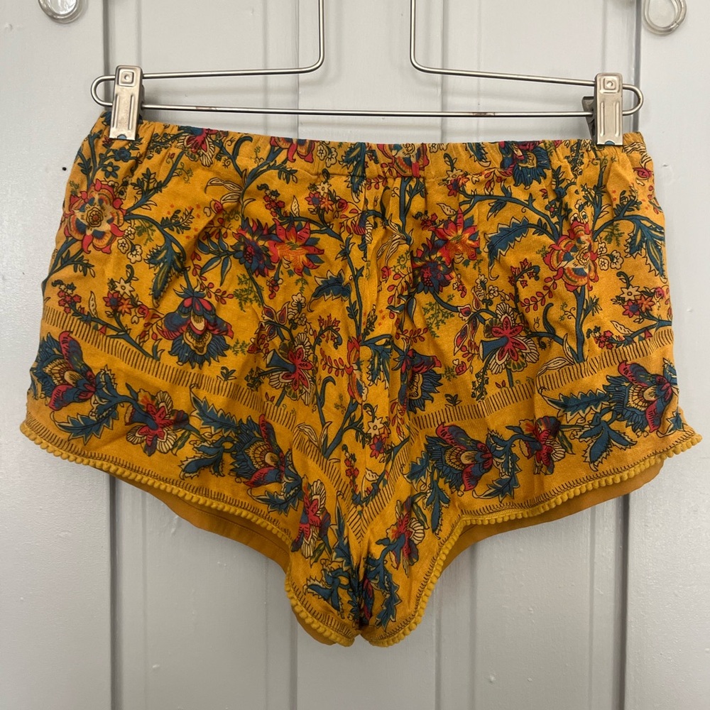 Zara - Boho Shorts - Sz S